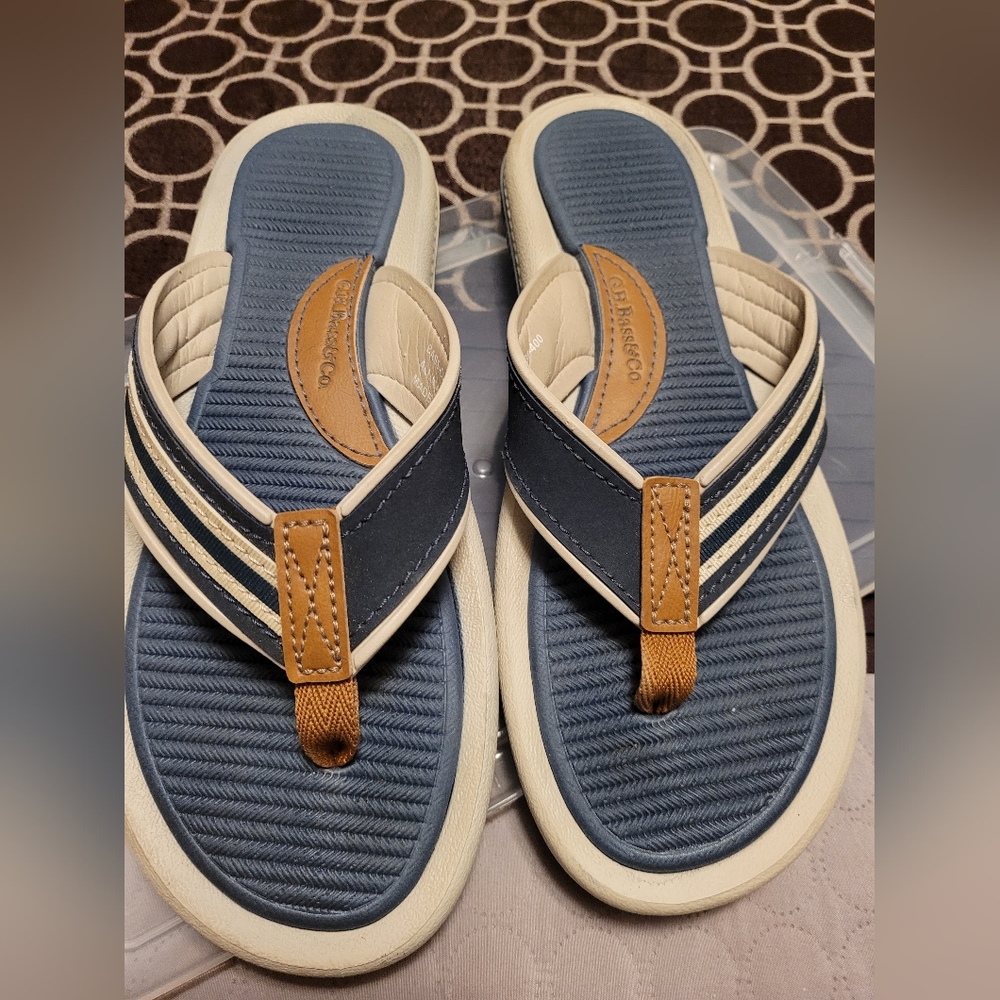 GH Bass Flip Flops